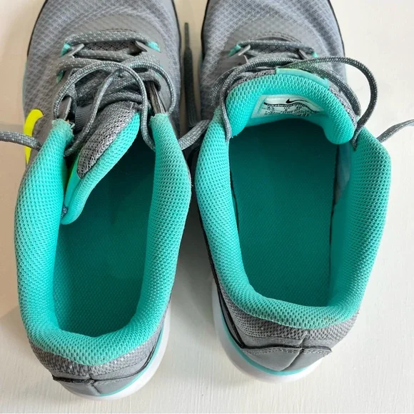 Nike Training Flex TR5 Women’s Sneakers - Picture 7 of 16